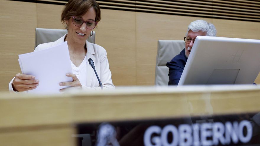 La ministra de Sanidad, Mónica García, comparece este jueves en la Comisión de Sanidad del Congreso.