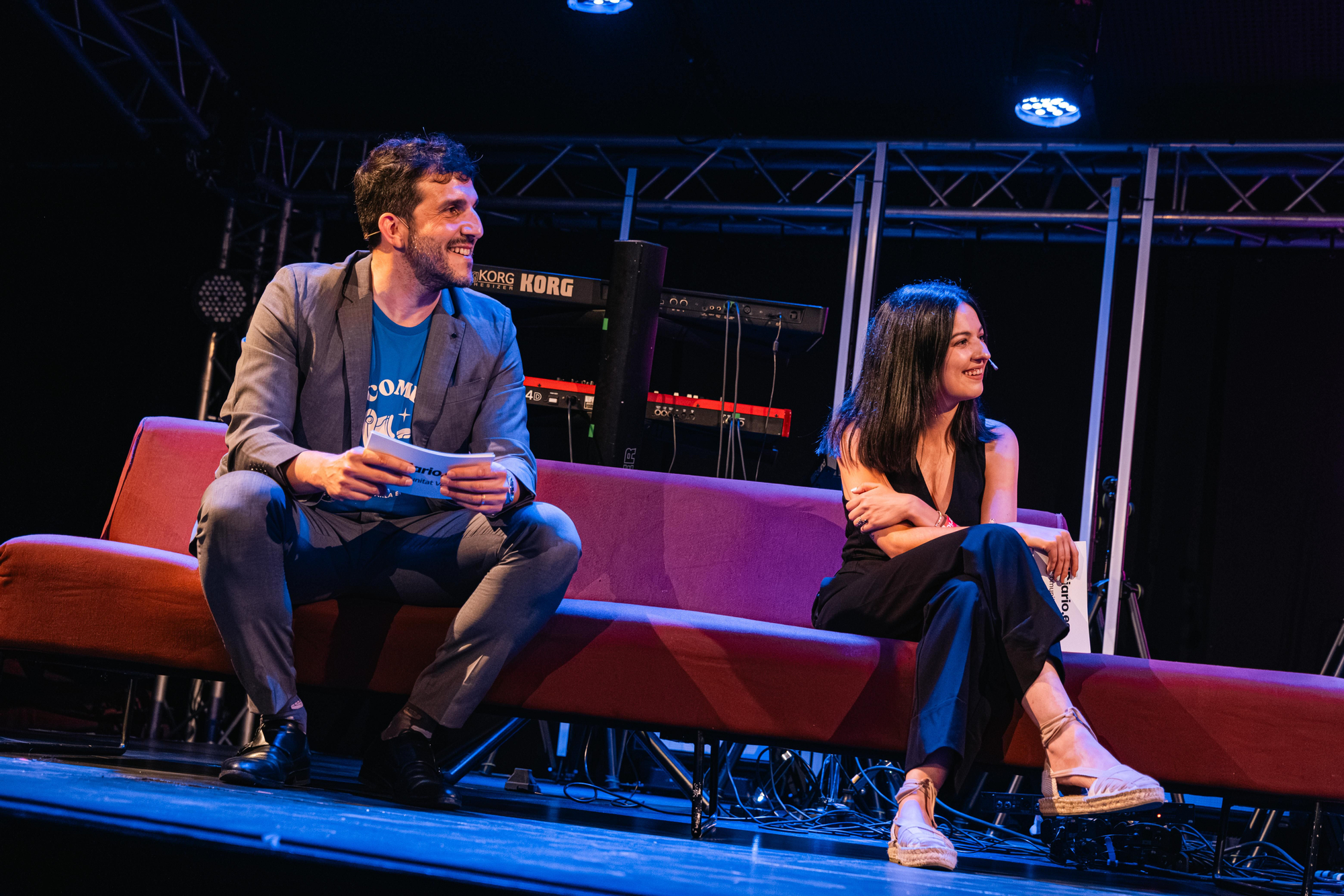 Sergi Pitarch i Maria Palau en la I Festa pel Valencià d'elDiario.es.