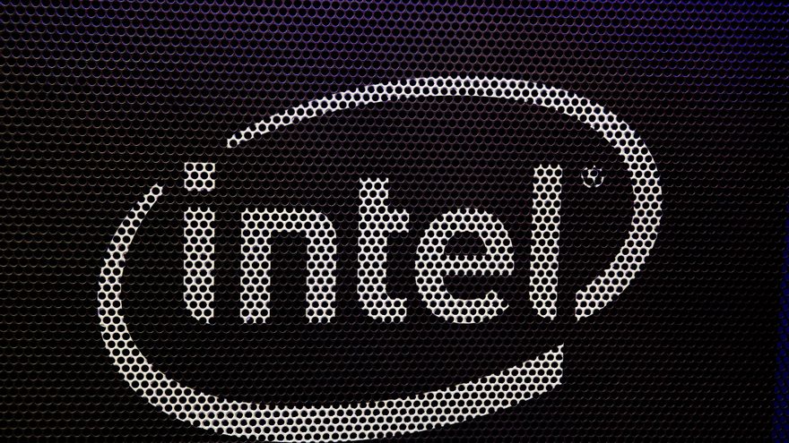 Los beneficios de Intel caen un 22 % en plena escasez de chips