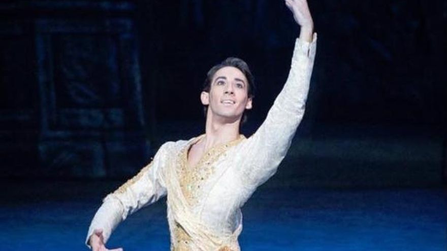 Castilla-La Mancha reconocerá al bailarín albaceteño Esteban Berlanga con la medalla de oro de la región