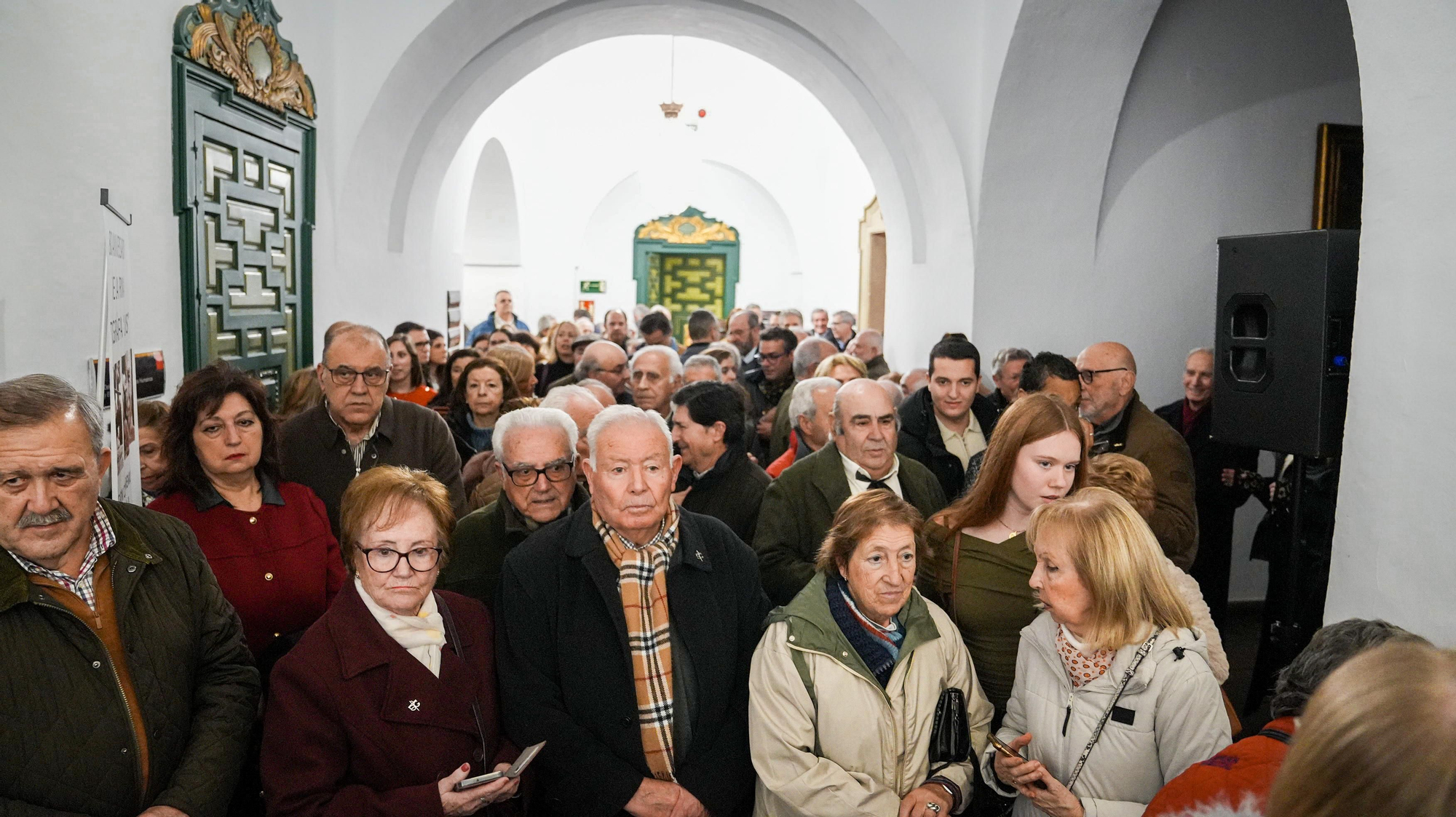 Exposición '80 años de la firma fotográfica Ladis. Homenaje por el noventa cumpleaños de El Cordobés.