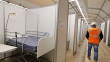 Instalación del hospital de campaña en la Feria de Muestras