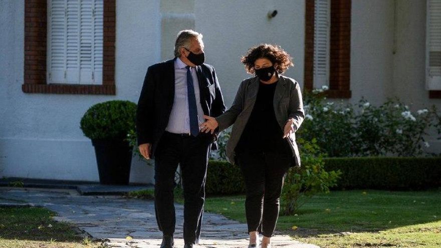 El jueves llegarán un millón de dosis de la vacuna china Sinopharm y se espera otro lote de Sputnik V