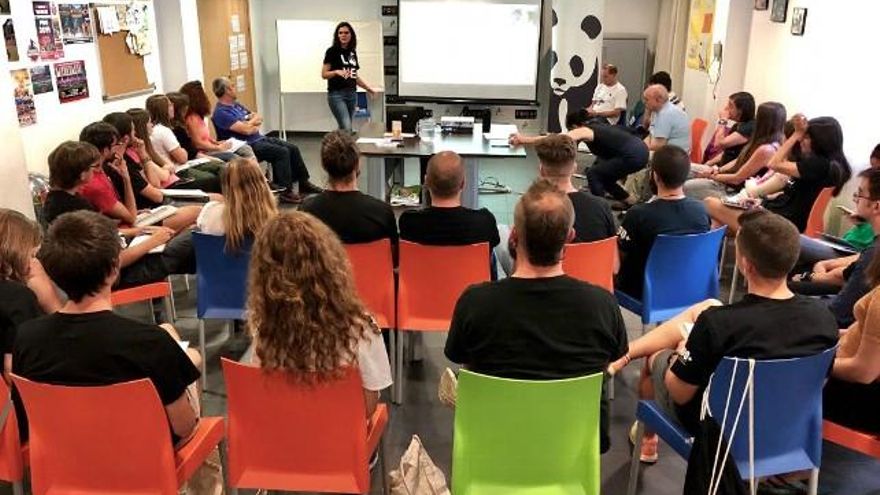 Villablino acogió este fin de semana el campo de formación de WWF. WWF / Miguel Murcia