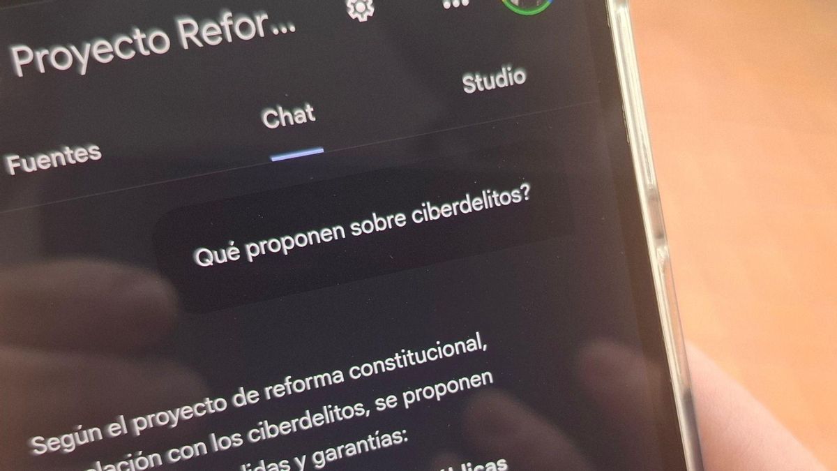Una imagen de la herramienta de IA que presentó el socialismo para incorporar propuestas de la ciudadanía para la reforma de la Constitución santafesina, con la convención en pleno proceso.