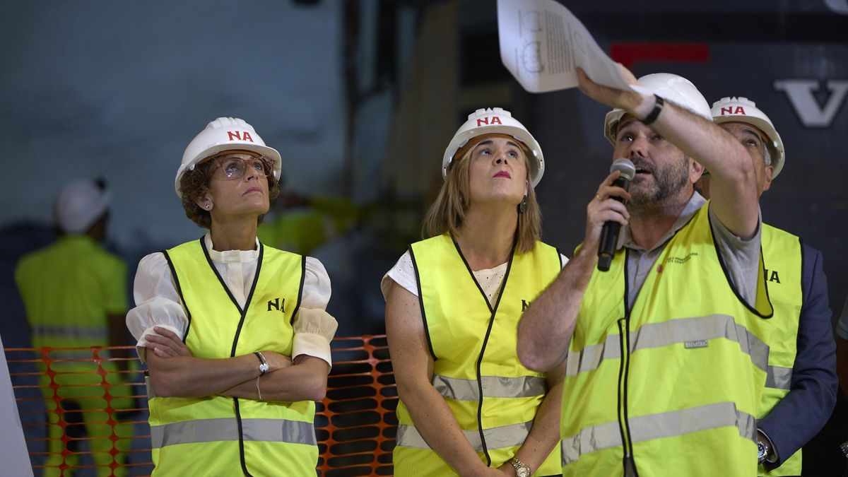 La presidenta de Navarra, María Chivite, en una visita a la obra del túnel de Belate.