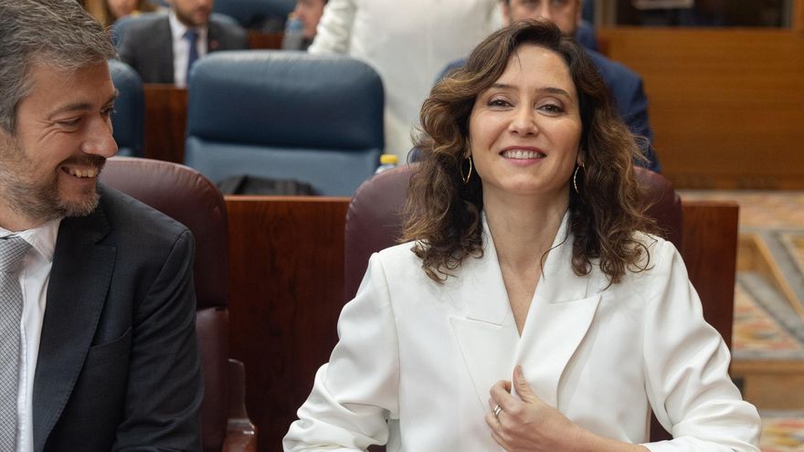 a presidenta de la Comunidad de Madrid, Isabel Díaz Ayuso, durante un pleno en la Asamblea de Madrid, a 9 de mayo de 2024, en Madrid (España)