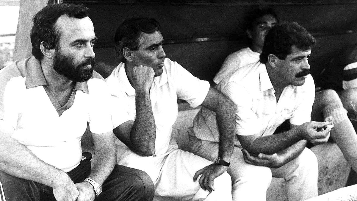 Martín Marrero en el banquillo del Heliodoro.