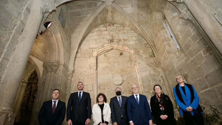 TVG incendia las redes al acusar en falso al BNG de no asistir a un homenaje a Castelao