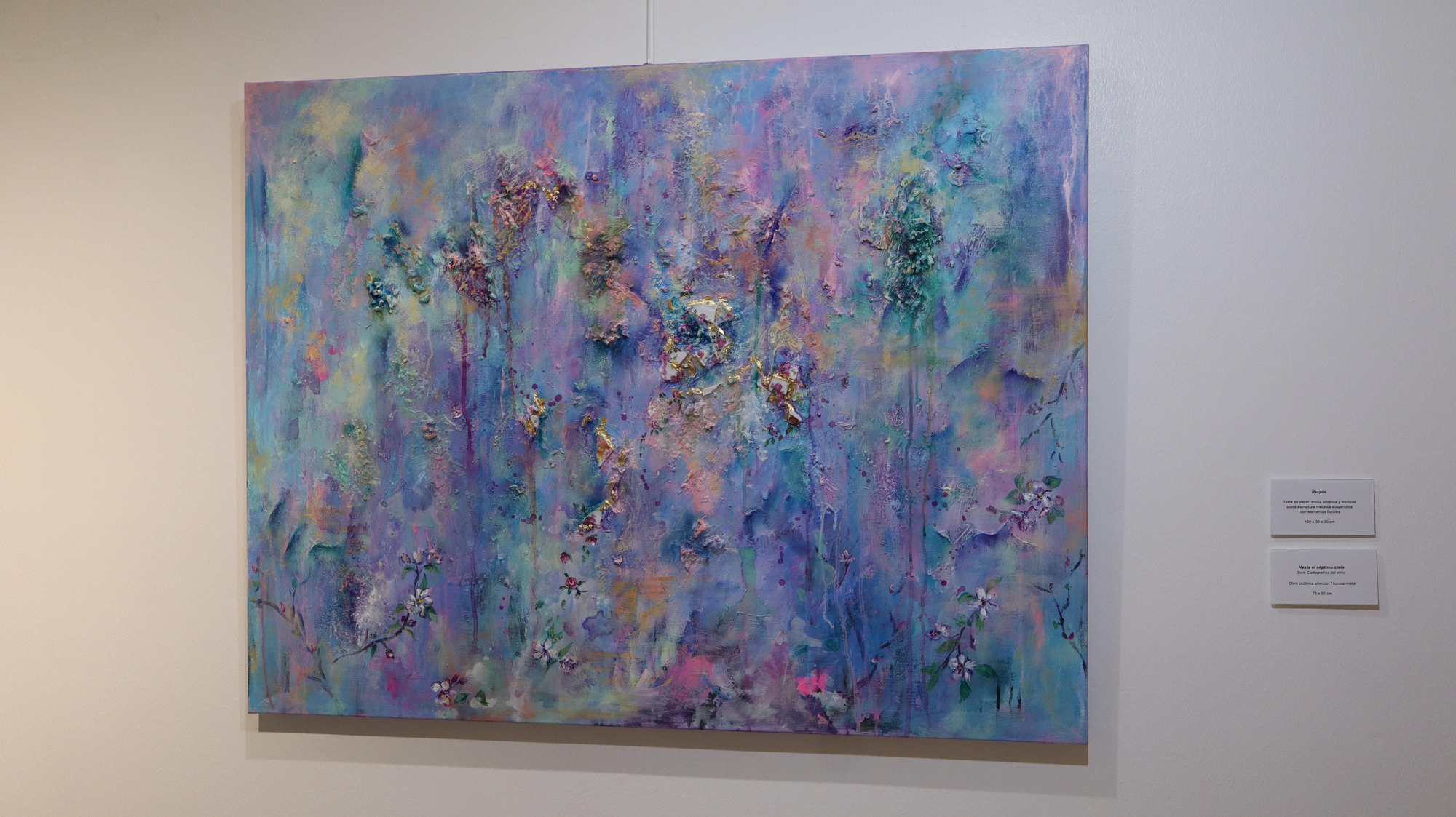 Eva Llamas presenta 'Mujer, raíz y vuelo' en el Colegio de la Abogacía de Córdoba