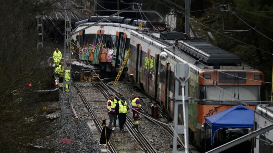 El tren de Gelida solo tuvo 5 segundos para frenar antes de chocar contra el muro caído