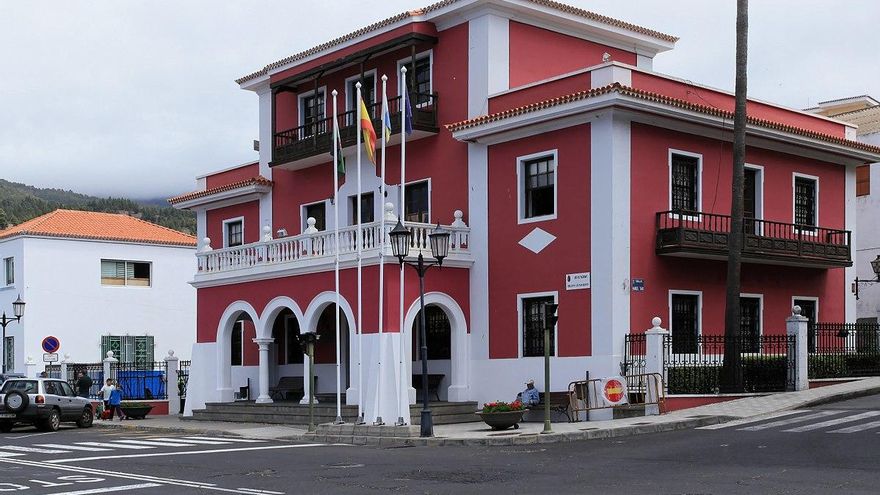 El Ayuntamiento de El Paso abre una oficina técnica para asesorar a los afectados por el volcán