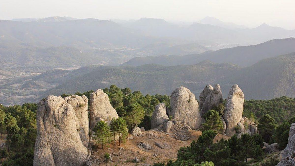 Los Picarazos, formaciones rocosas, a los pies del Pico de la Sarga, en Villaverde de Guadalimar (Albacete) en la Sierra de Alcaraz