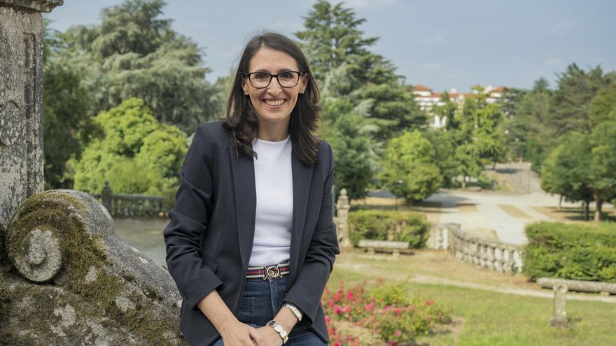 La Universidade de Santiago elige a Rosa Crujeiras como la primera mujer rectora en sus más de 500 años de historia