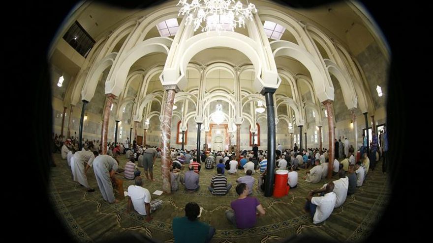 La comunidad musulmana en España pide perdón por los actos de los que "no saben qué es el Islám"
