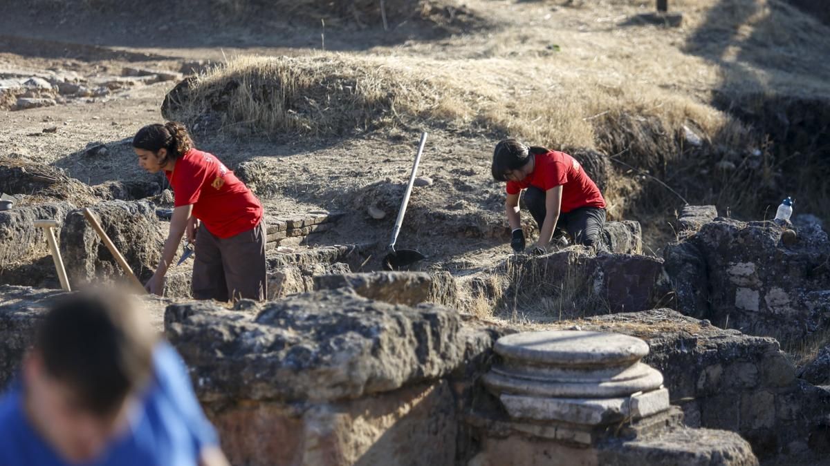 Trabajos en el yacimiento de Cercadillas