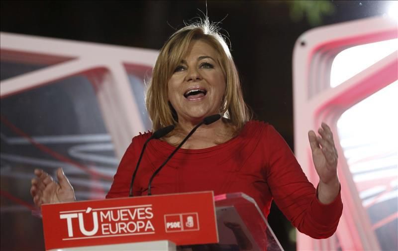 Valenciano arremete contra el "machismo" y "clasismo" de Arias Cañete