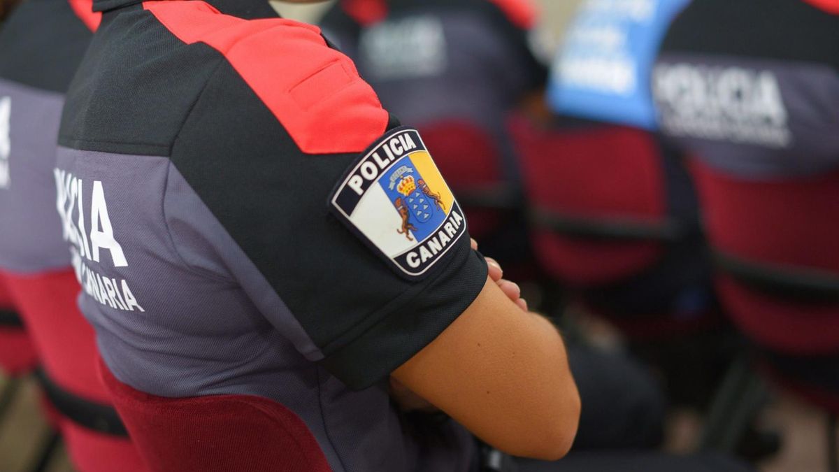 Agentes de la Policía Canaria, en una imagen de archivo.