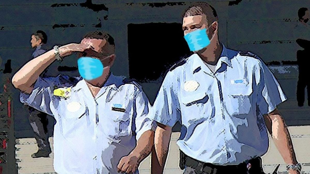Vigilantes de seguridad reivindican su papel como profesionales esenciales en primera línea de riesgo