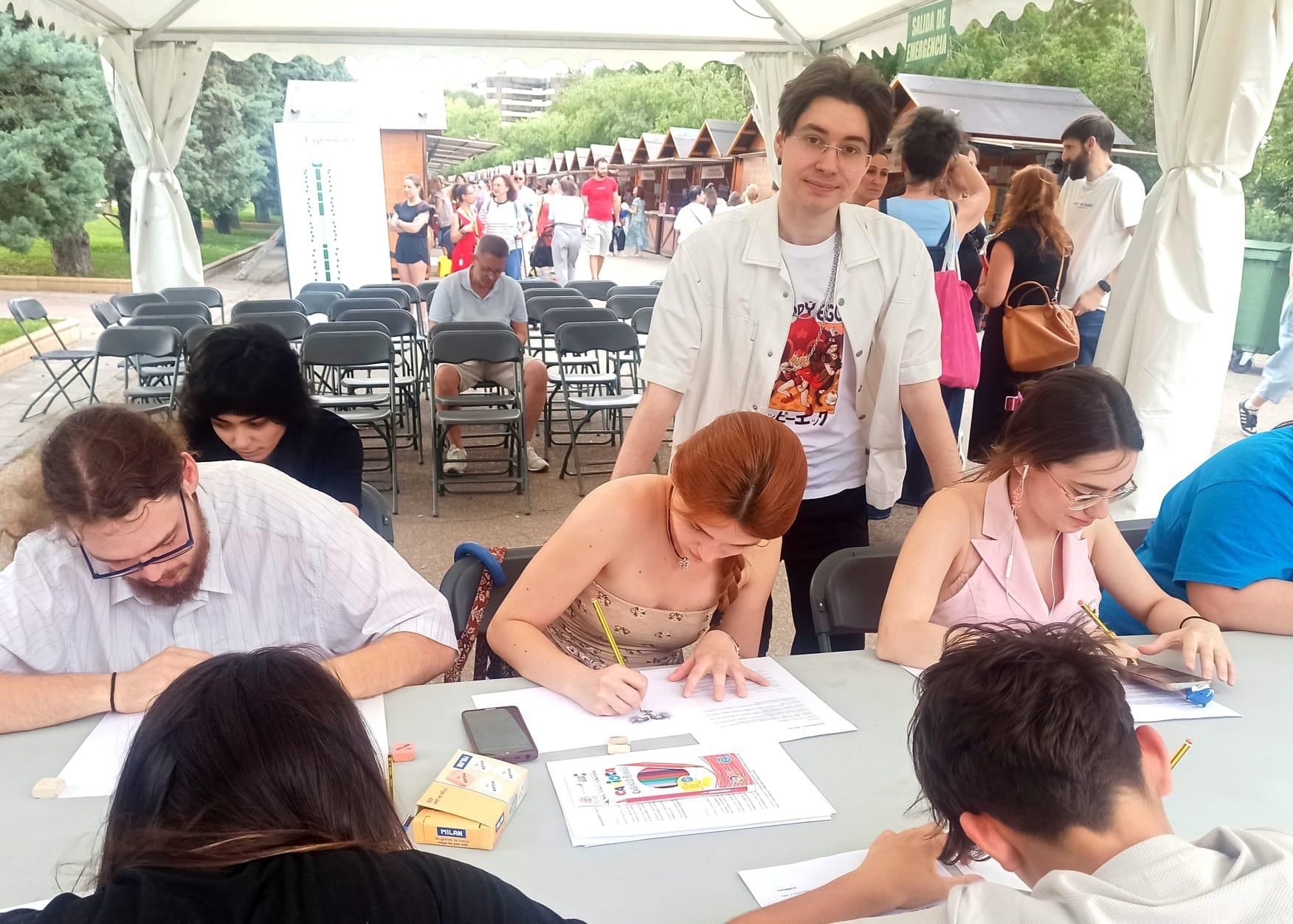 Taller de manga impartido por Kaise en la Feria del Libro de Zaragoza
