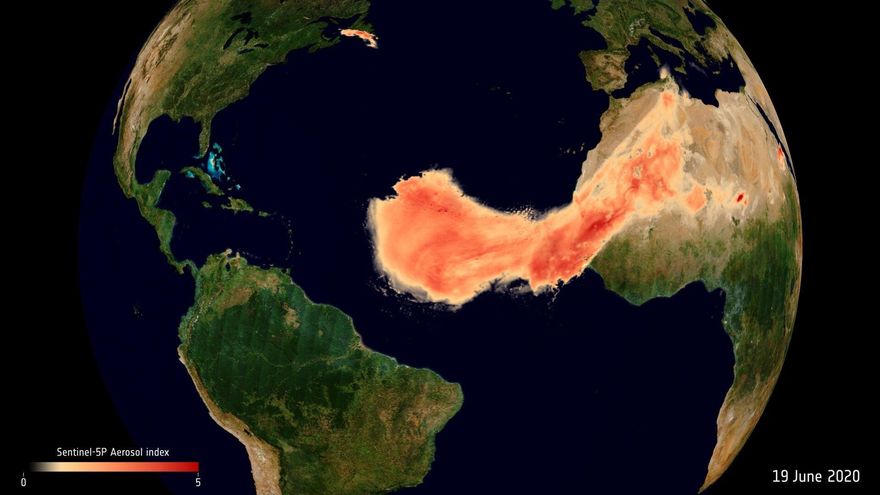 Los satélites de la ESA siguen a 'Godzilla', la "inusual" columna de polvo del Sáhara