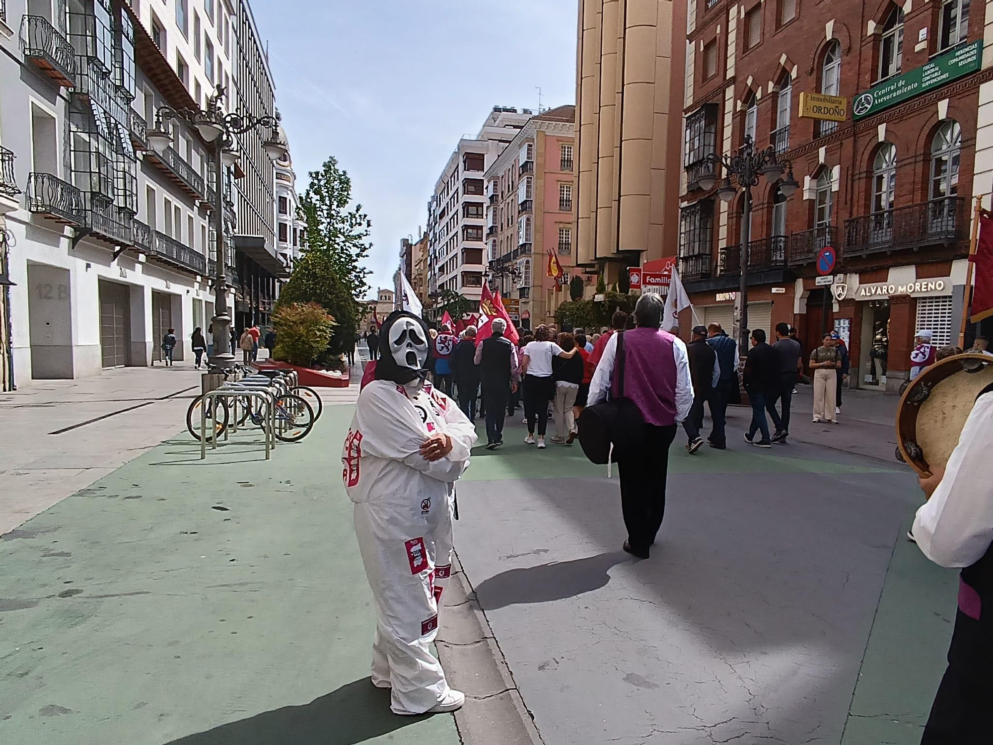 Cientos de personas exigen el 23 de abril el camino de 'León solo' y en libertad