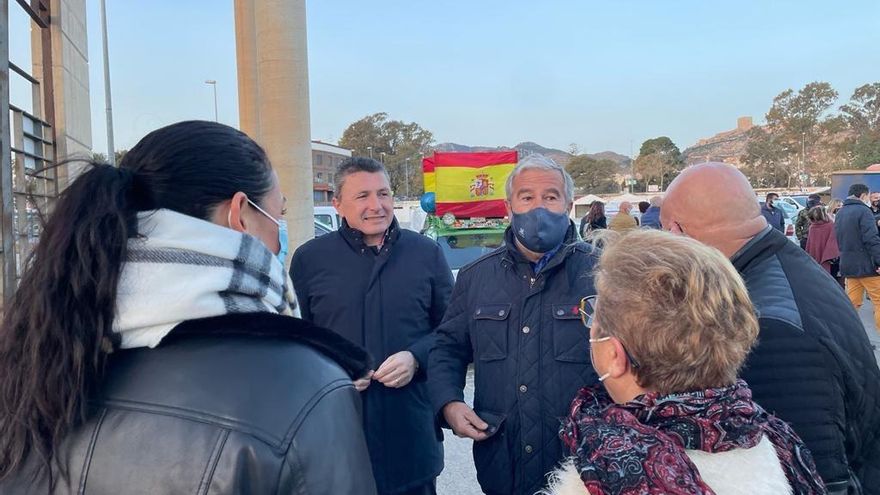 Un diputado de Vox impide condenar en el Parlamento de Murcia el asalto al pleno de Lorca