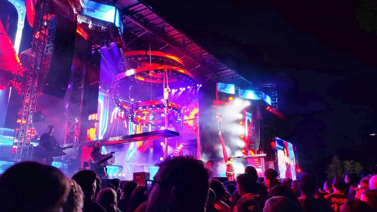 Un técnico de emergencias critica la falta de una ambulancia privada en el concierto de Panorama en Astorga