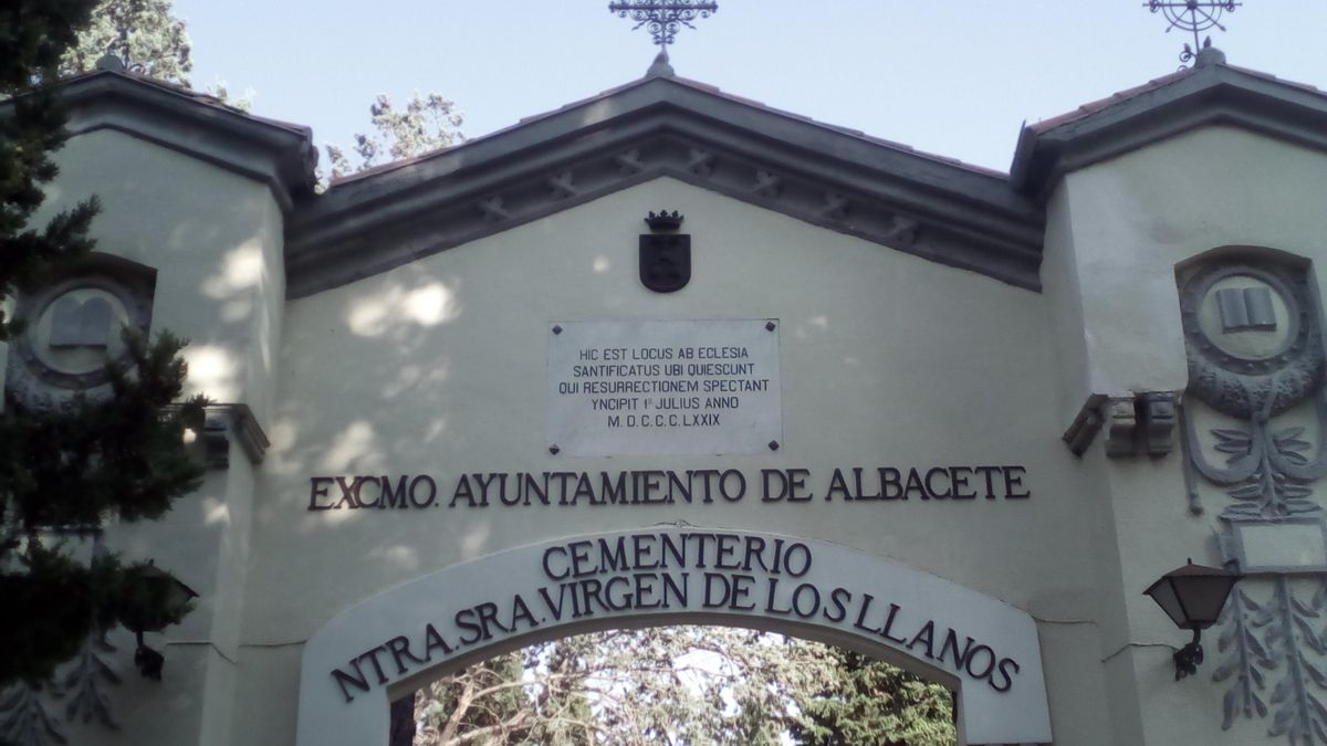 Culminan la primera exhumación "con rigor científico" de Albacete: "Son las personas correctas"