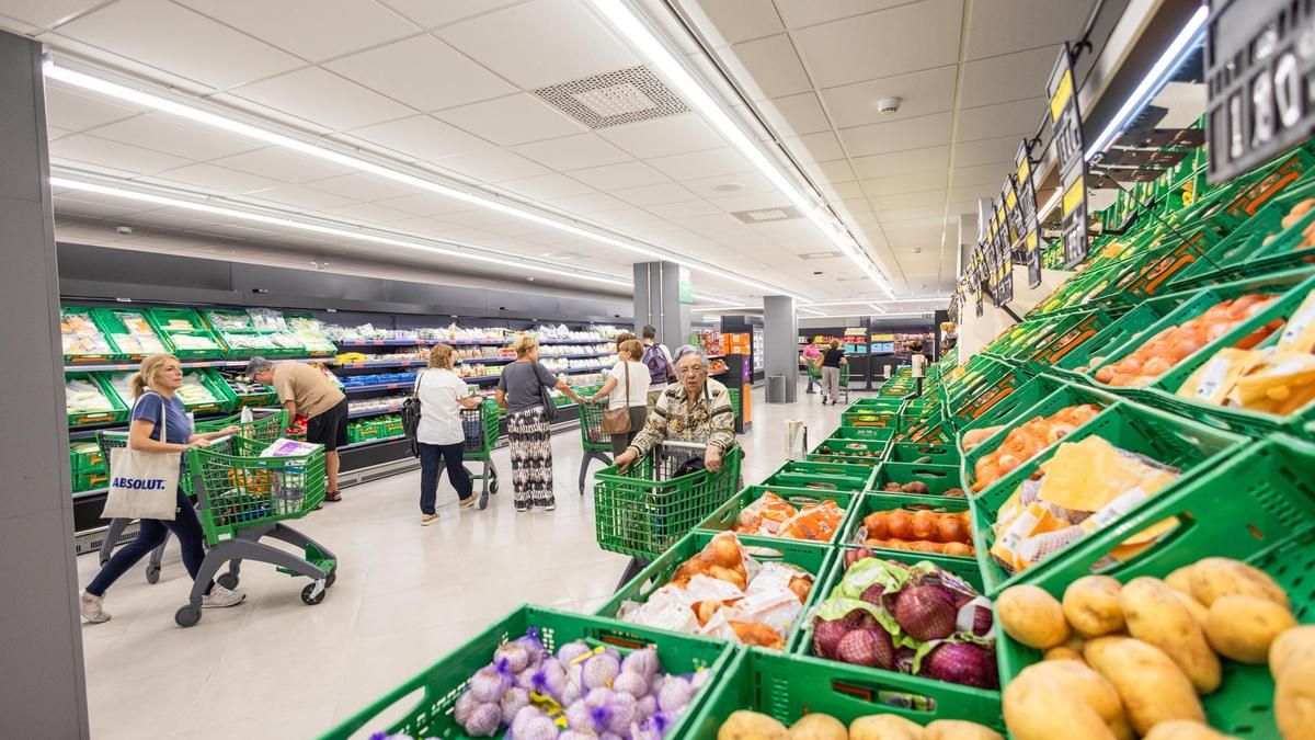 Mercadona abre su nuevo modelo de 'Tienda 9' en Tenerife con más espacio para frescos