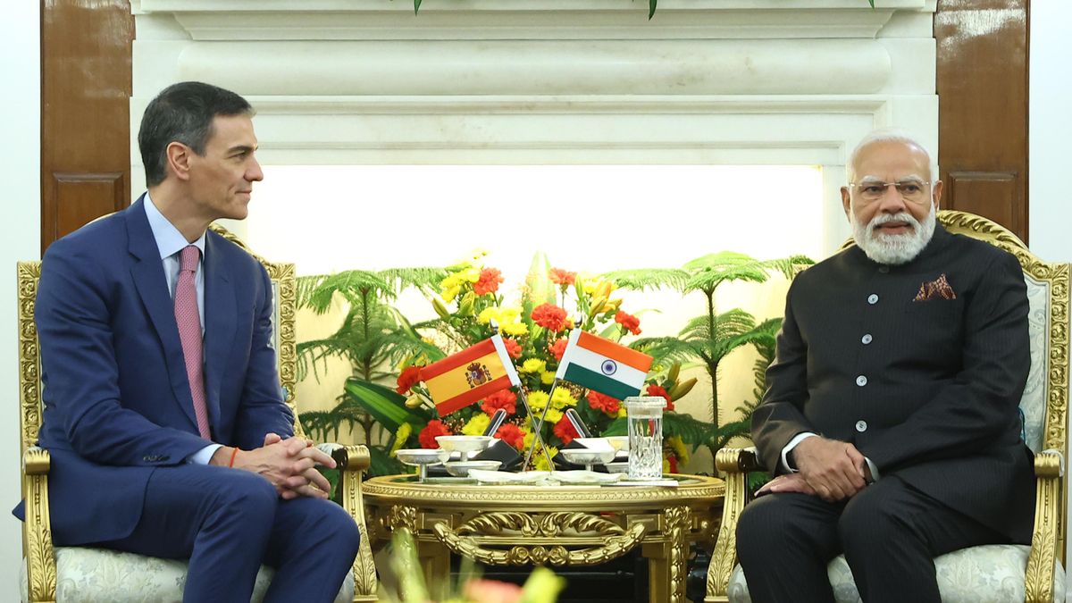 Sánchez defiende haber actuado con "contundencia" ante la dimisión del jefe de la Policía y pide al PP "hacer lo mismo" con el alcalde de Móstoles