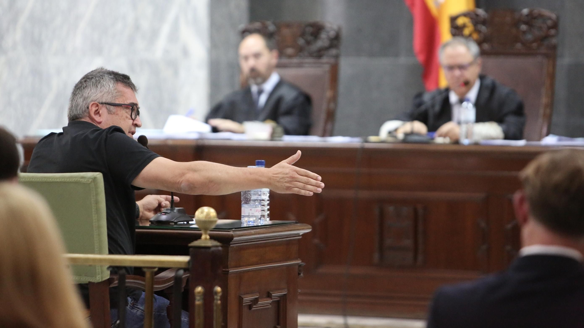 El periodista Carlos Sosa declara en la tercera sesión del juicio contra el juez Salvador Alba.