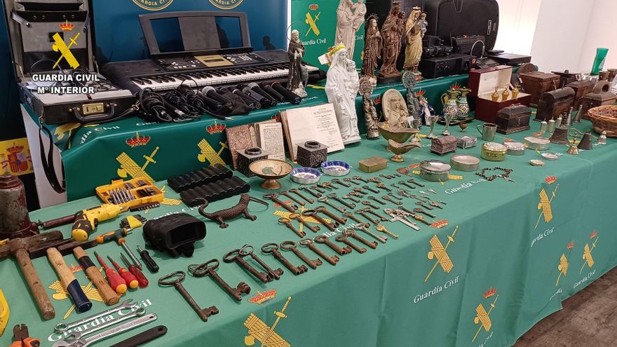 Dos detenidos y esclarecido un centenar de robos en iglesias de Palencia, Cantabria y Asturias