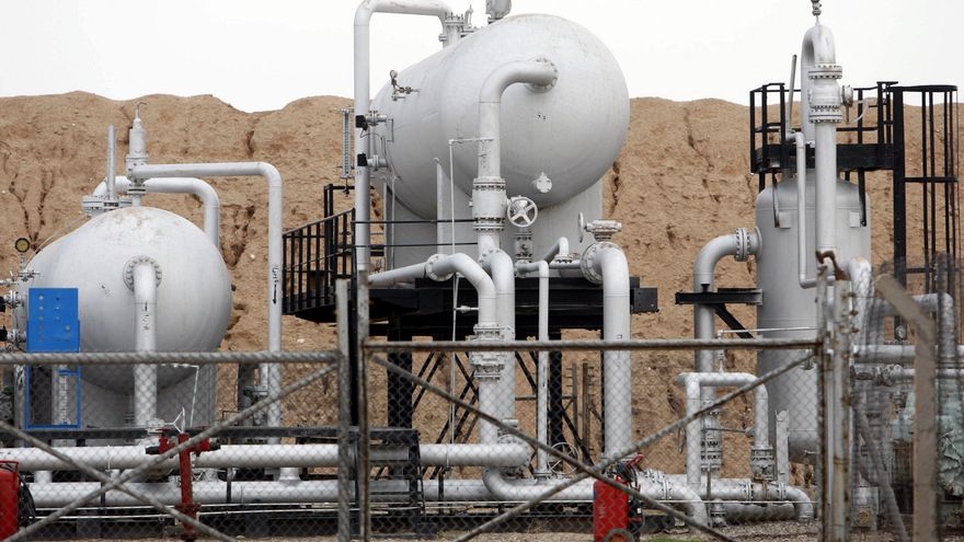 Vista de un oleoducto. EFE/HAIDER AL-ASSADEE/Archivo