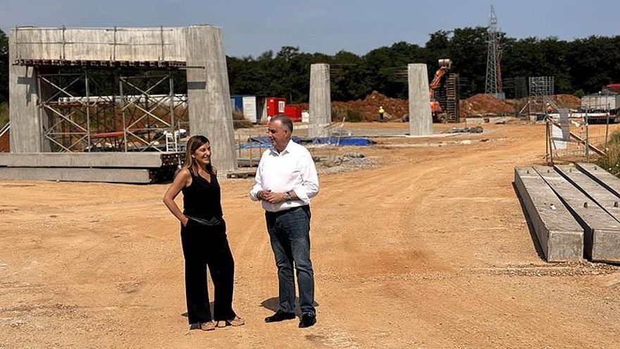 Buruaga y Media visitan las obras del nuevo enlace entre Morero y la S-30
