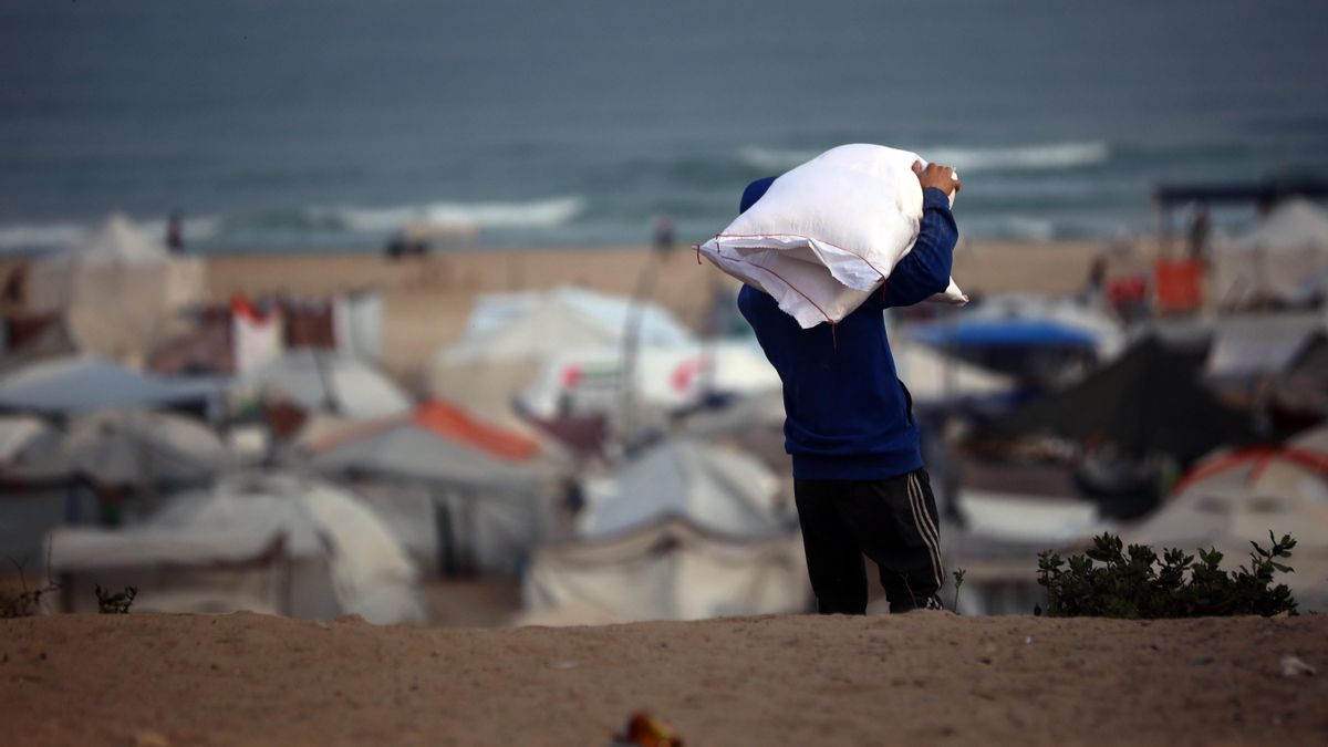 Israel mata de hambre deliberadamente a la población de Gaza, pero no podría hacerlo sin la complicidad de Occidente