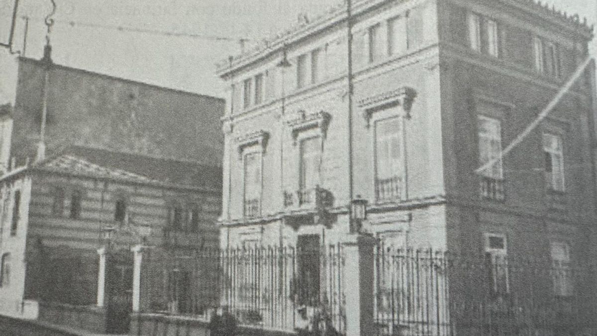 Palacete de la Palmera (calle Vara del Rey, 3)