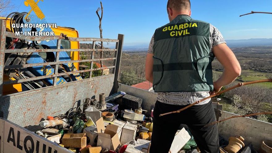 La Guardia Civil detiene e investiga a 4 personas por hurtos y robos en el campo