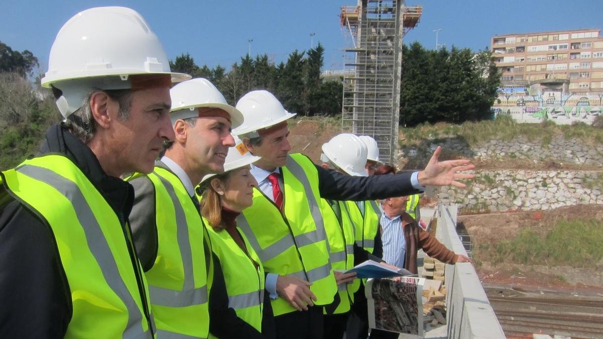 Pastor anuncia que la reordenación ferroviaria liberará 45.000 m2 en su primera fase