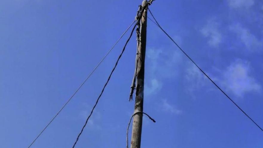 Poste eléctrico en la zona de Las Martelas (Los Llanos de Aridane)
