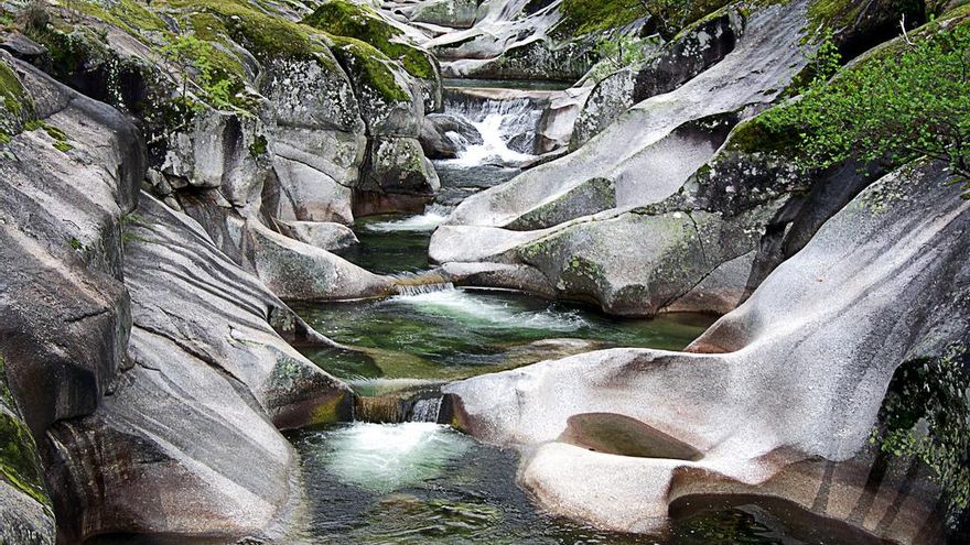 Garganta de los Infiernos: un baño refrescante en las piscinas naturales del Valle del Jerte