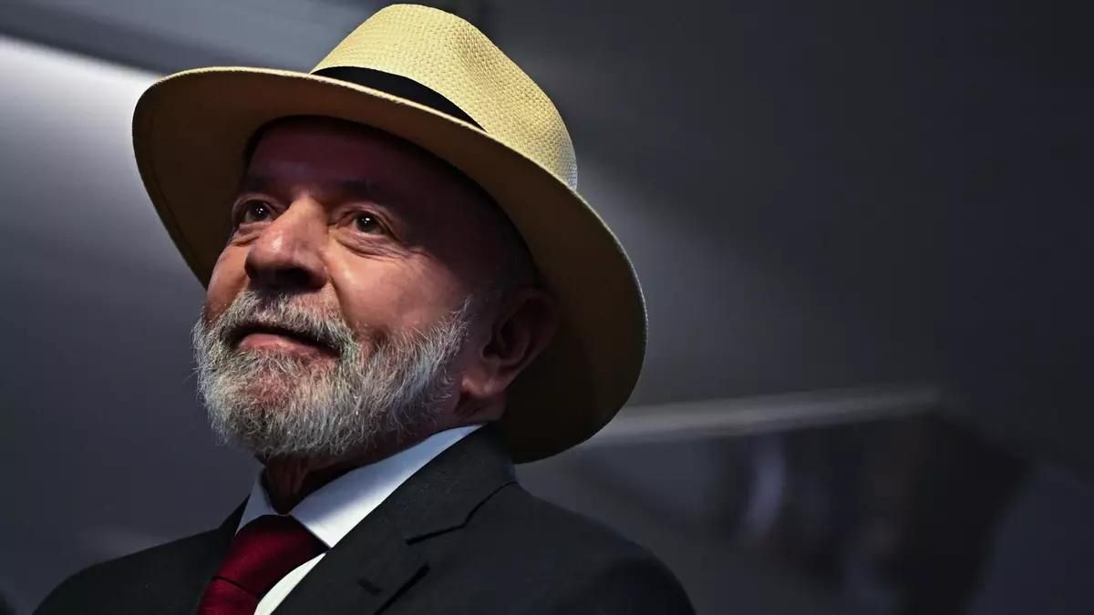 Lula propone reducir la jornada laboral en Brasil y refuerza el giro progresivo iniciado por México, a contramano de Milei