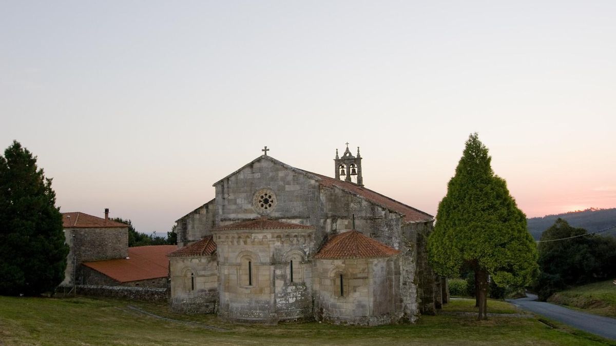Iglesia de Santa María de Mezonzo.