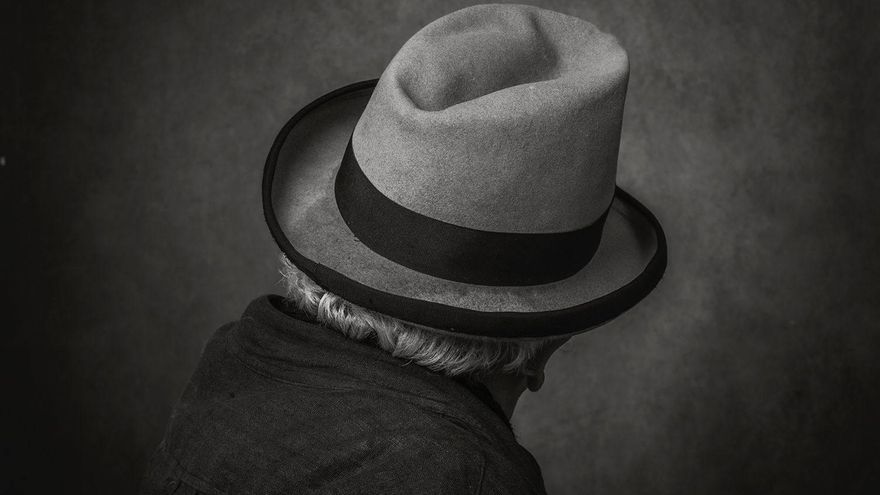 Pedro Moreno, diseñador ganador de dos Goya a mejor vestuario: “La censura no ha existido en la moda, pero sí en el teatro”