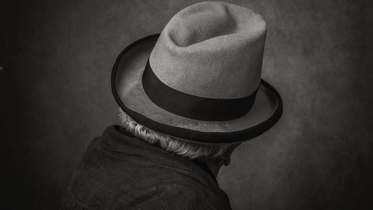 Pedro Moreno, diseñador ganador de dos Goya a mejor vestuario: “La censura no ha existido en la moda, pero sí en el teatro”