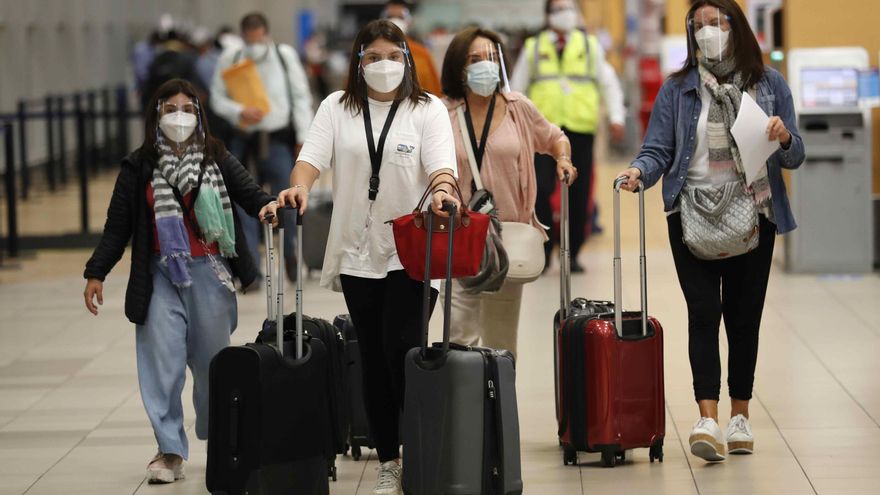 Perú vuelve a ampliar la suspensión de vuelos con Brasil, India y Sudáfrica