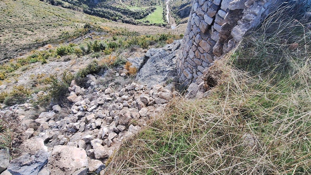 Desprendimientos en el castillo de Jubera