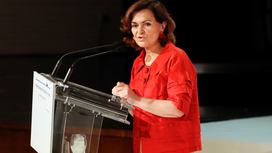 La vicepresidenta primera del Gobierno y ministra de la Presidencia, Carmen Calvo. EFE/Ballesteros POOL/Archivo