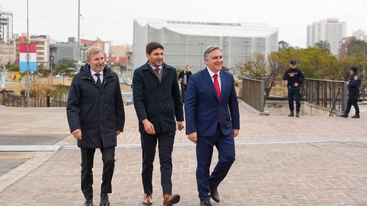 Frigerio, Pullaro y Llaryora, este jueves, en Córdoba.