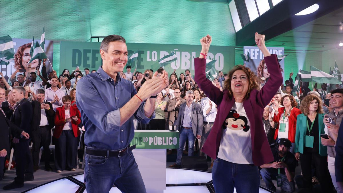 Acto del PSOE con María Jesús Montero y Pedro Sánchez en Córdoba